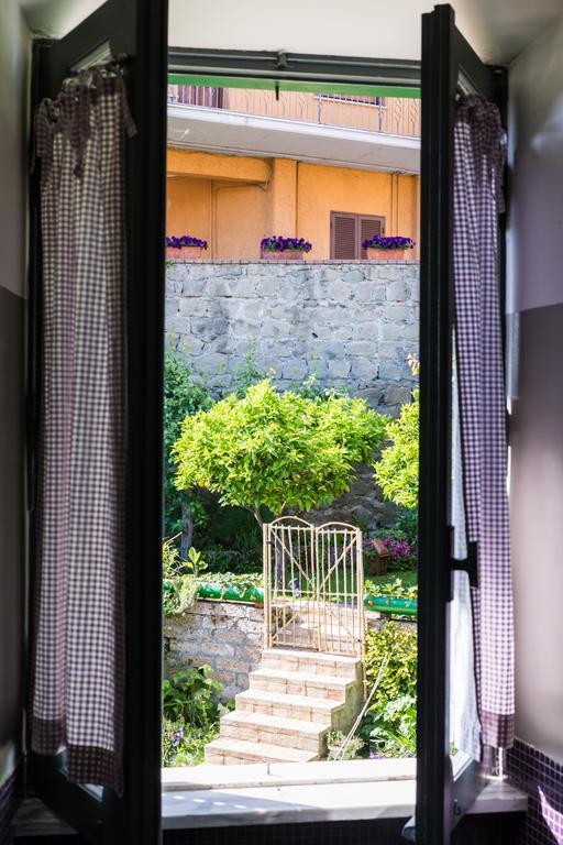 Guest House Trevignano Romano Luaran gambar